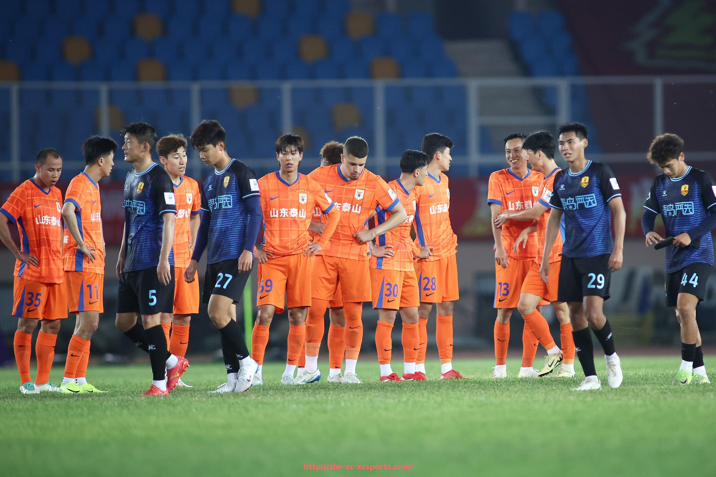 杏彩体育-世俱杯官方周边商品购买指南:球衣、纪念品、授权渠道一览